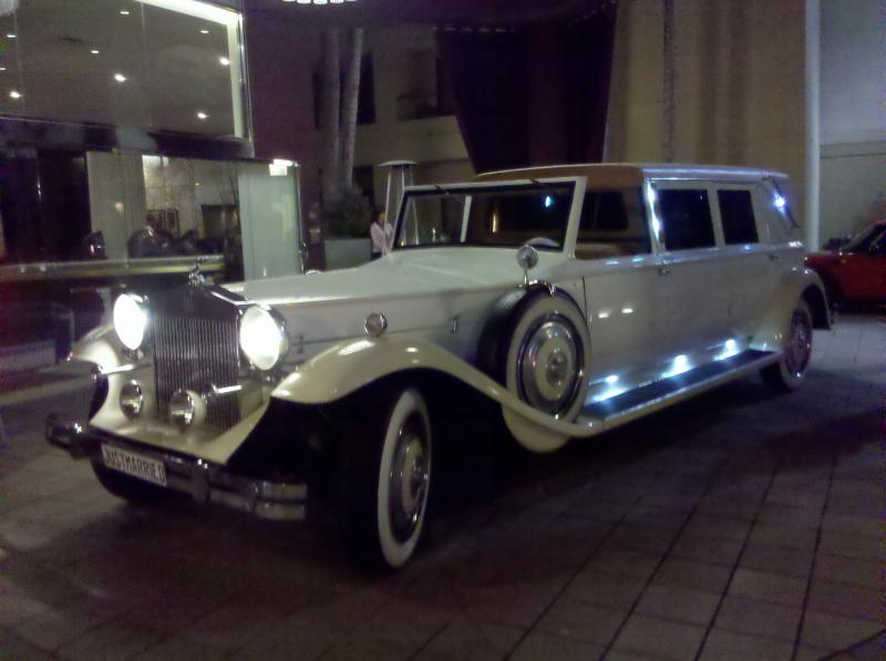 Rolls Royce Limo by Coachman Enterprises Limo Service